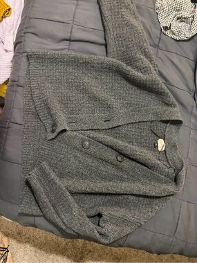 Universal Thread Grey Textured Button-Front Cardigan